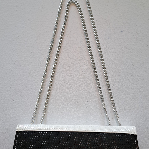 Black and Cream Purse - Picture 5 of 12
